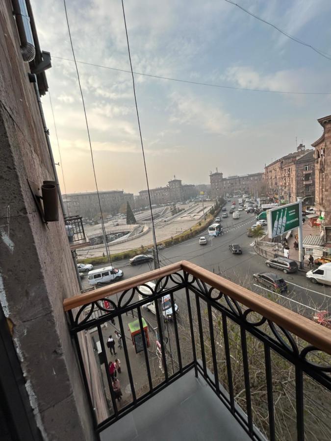 Cozy Apartment Erevan Esterno foto